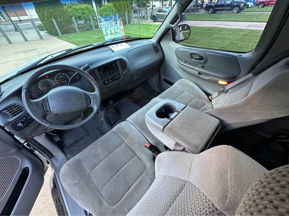 2002 Ford F-150 10th Gen - Image 9 of 12