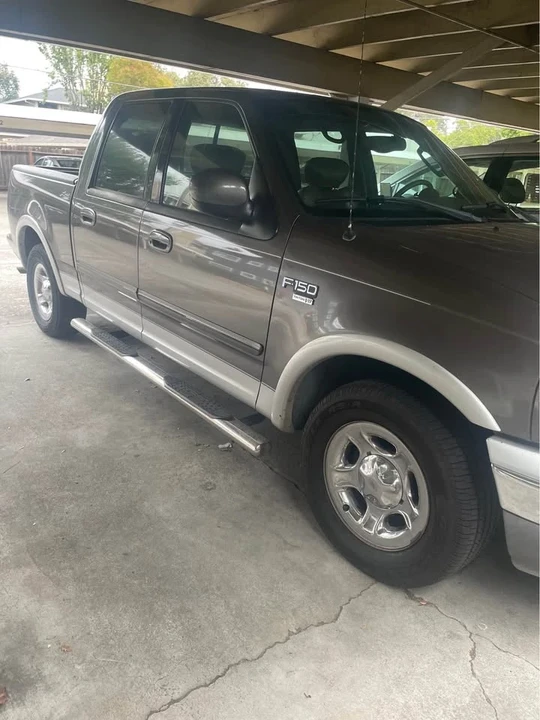 2002 Ford F-150 10th Gen - Image 2 of 5