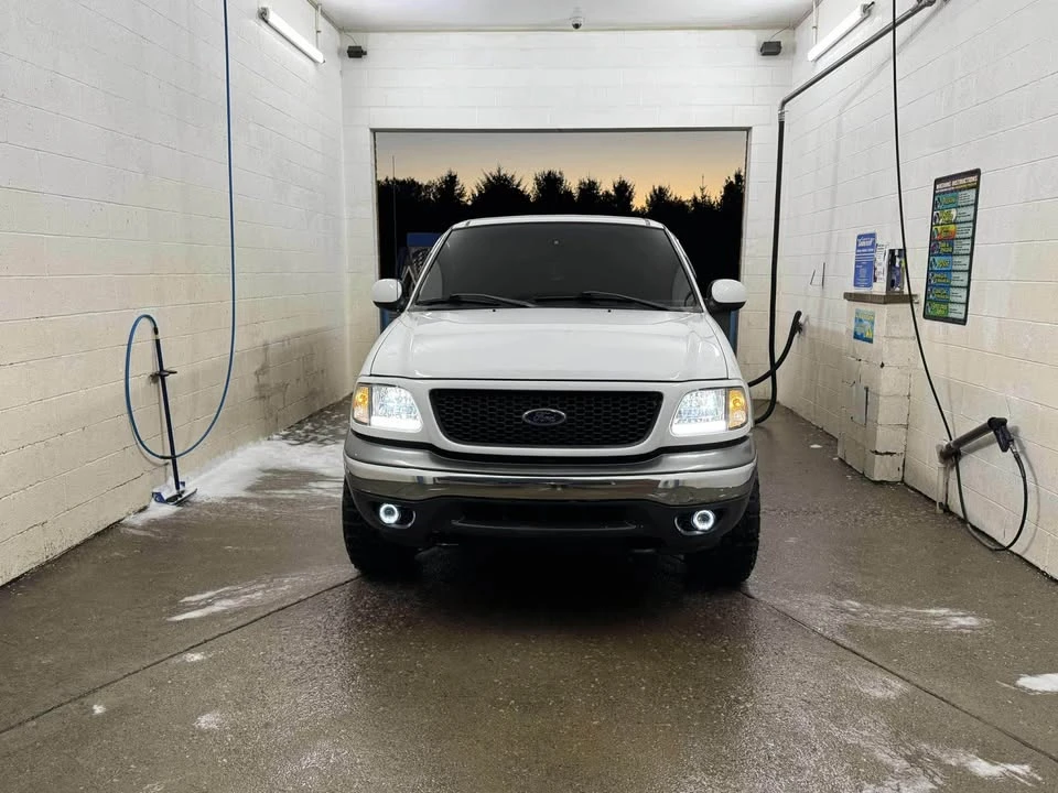 2002 Ford F-150 10th Gen - Image 3 of 12