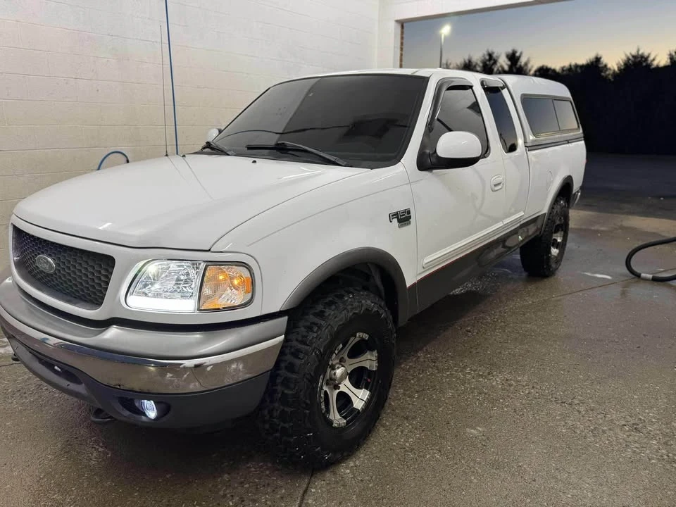 2002 Ford F-150 10th Gen - Image 4 of 12