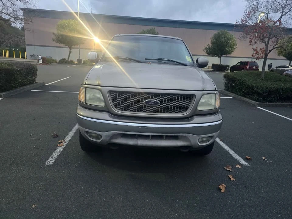2002 Ford F-150 10th Gen - Image 2 of 9