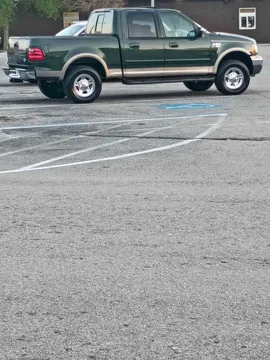 2002 Ford F-150 Lariat