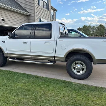 2002 Ford F-150 Lariat
