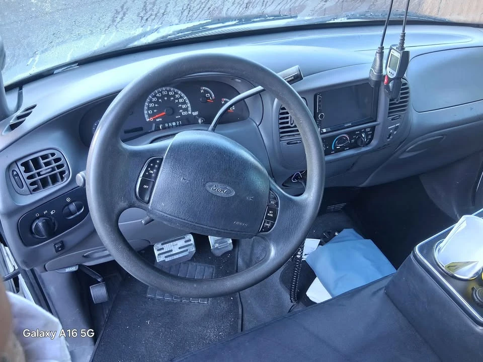 2002 Ford F-150 10th Gen - Image 6 of 11