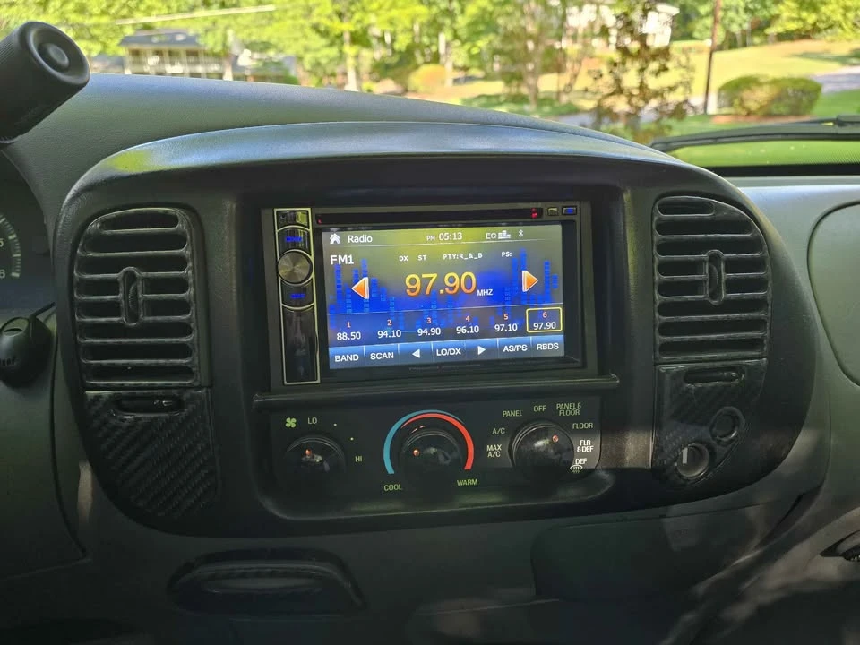 2002 Ford F-150 10th Gen - Image 13 of 17