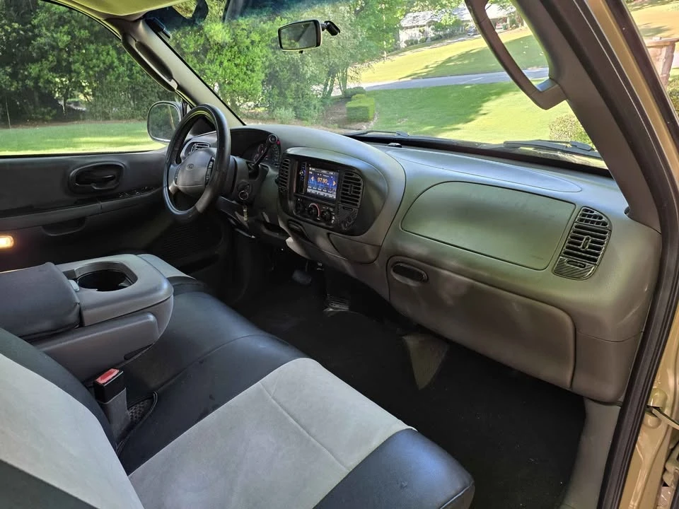 2002 Ford F-150 10th Gen - Image 12 of 17