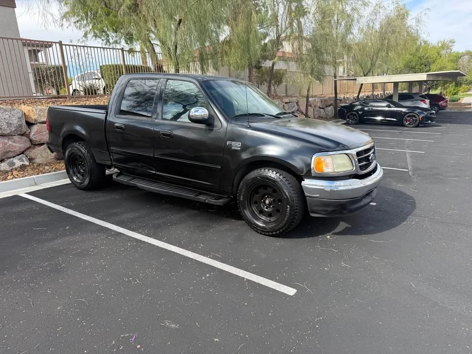2002 Ford F-150 10th Gen - Image 2 of 7