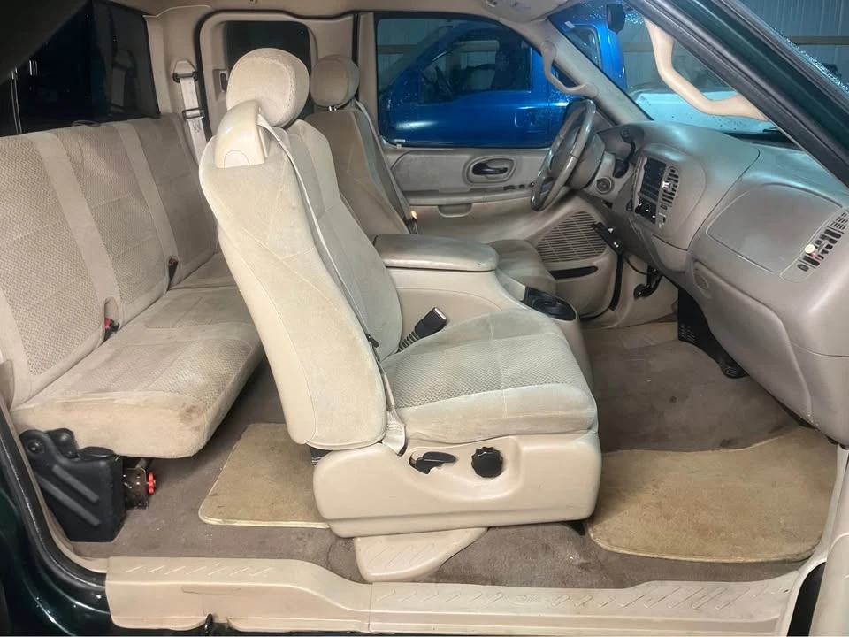 2002 Ford F-150 10th Gen - Image 8 of 13