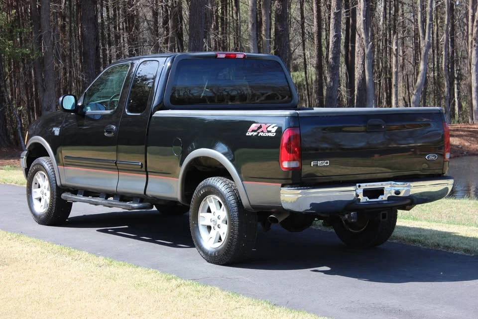 2002 Ford F-150 10th Gen - Image 7 of 18