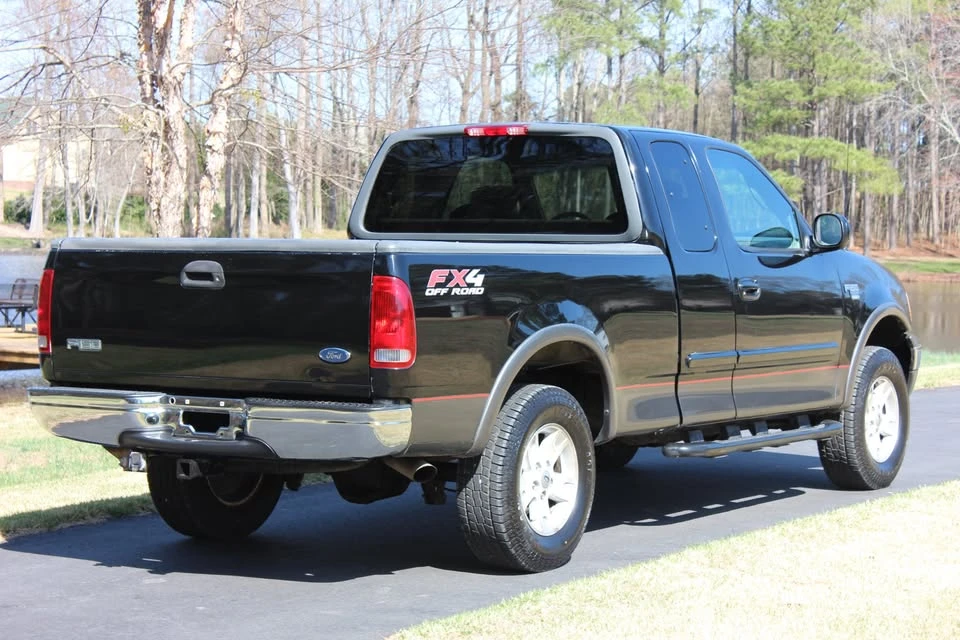 2002 Ford F-150 10th Gen - Image 3 of 18