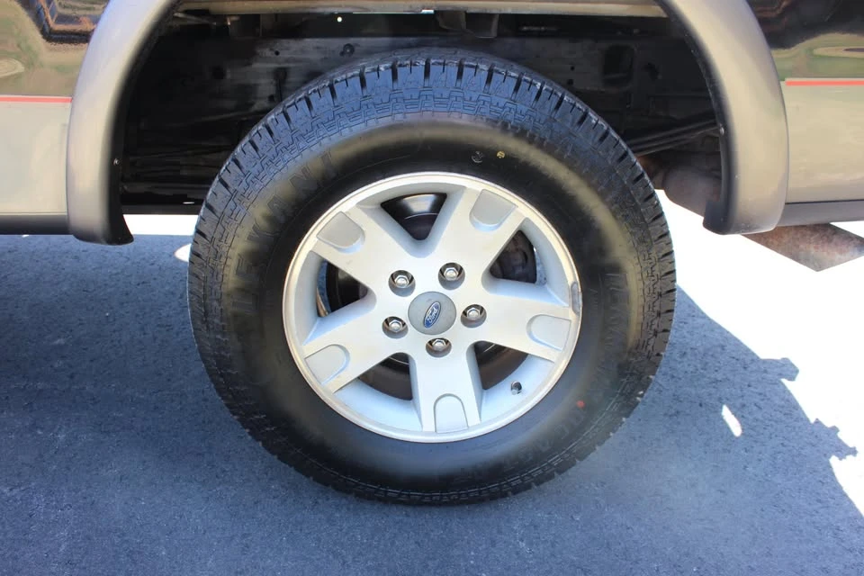 2002 Ford F-150 10th Gen - Image 10 of 18