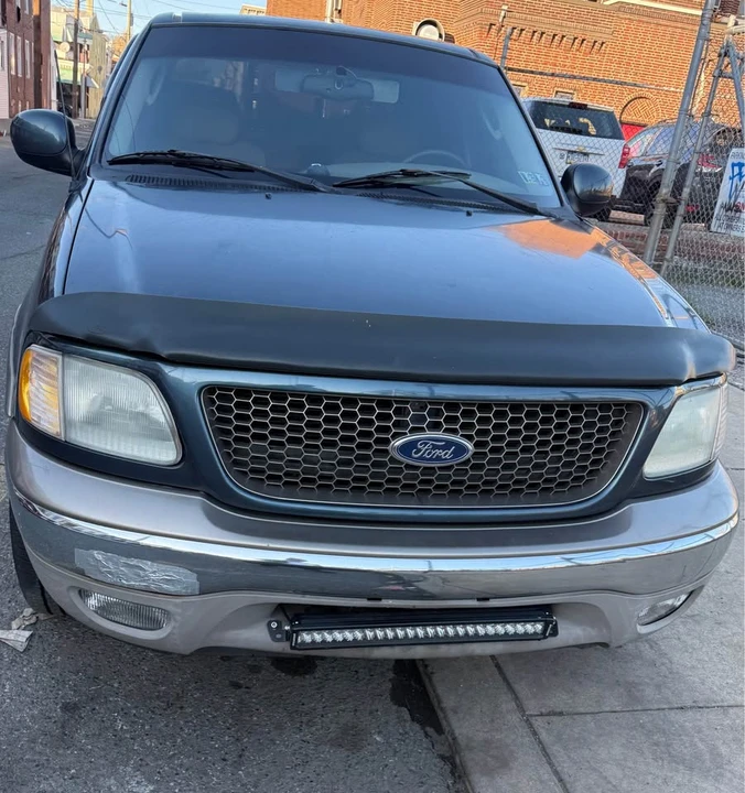 2002 Ford F-150 10th Gen - Image 5 of 10