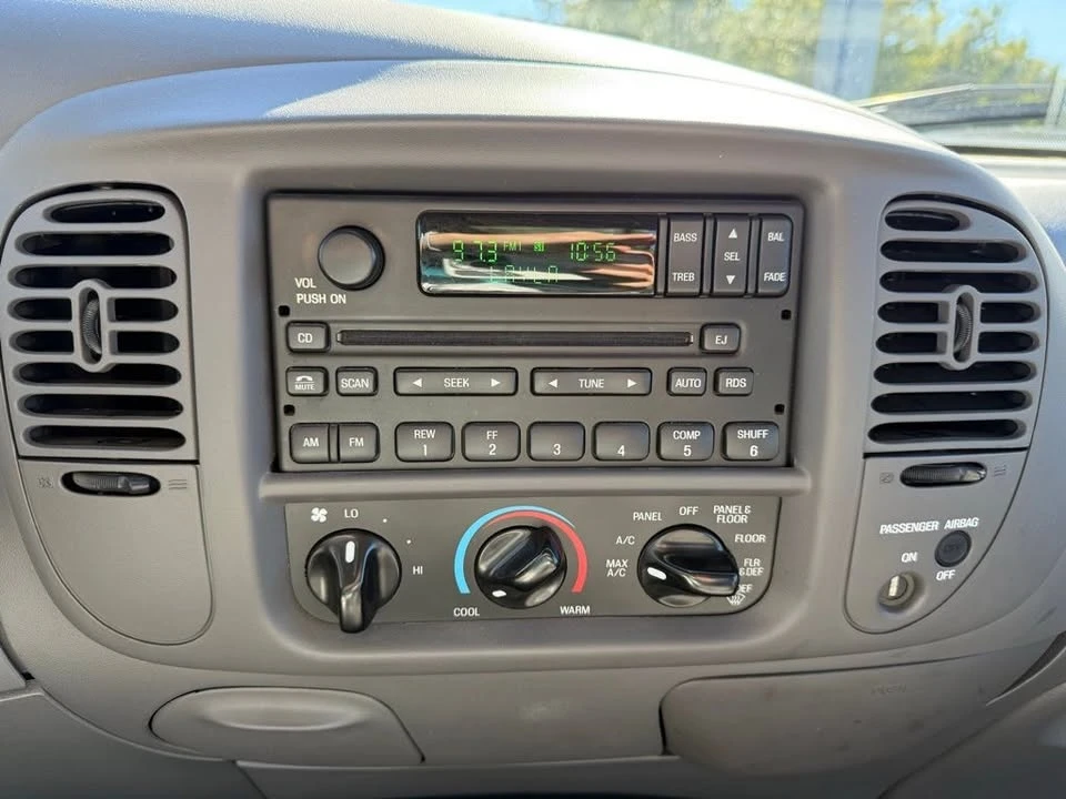 2002 Ford F-150 10th Gen - Image 7 of 16
