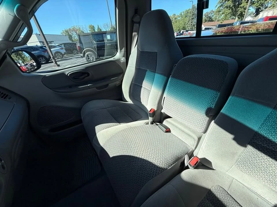 2002 Ford F-150 10th Gen - Image 4 of 16