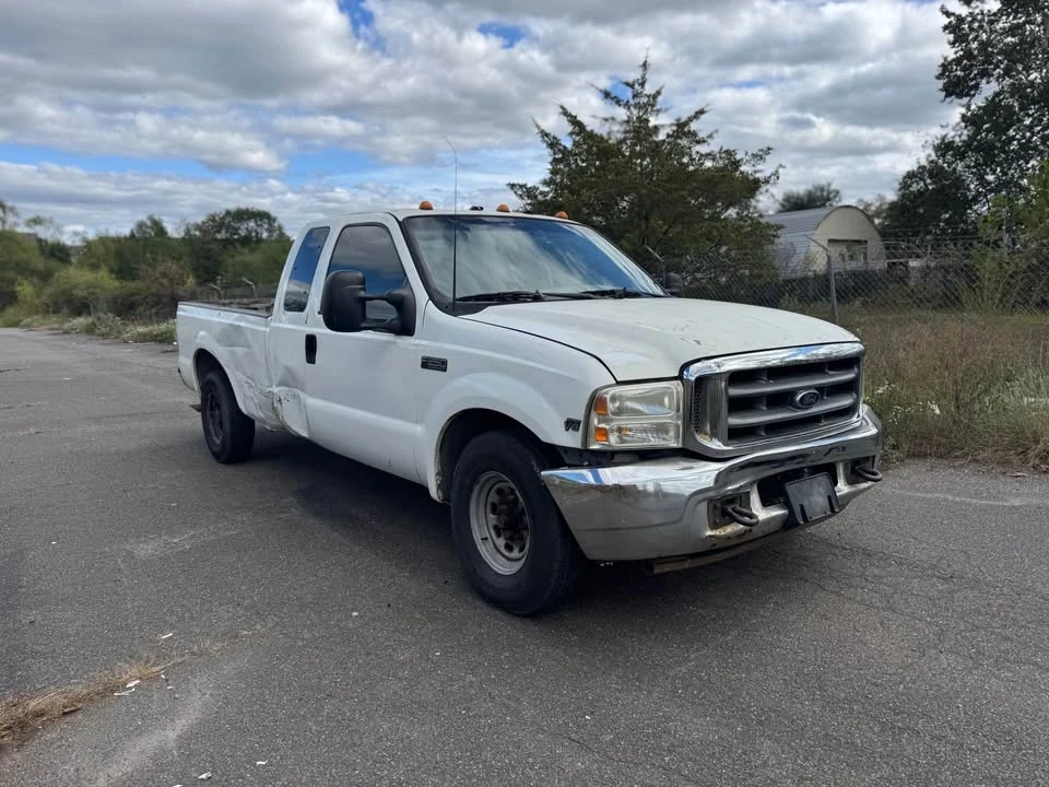 2002 Ford Super Duty 1st Gen - Image 2 of 5