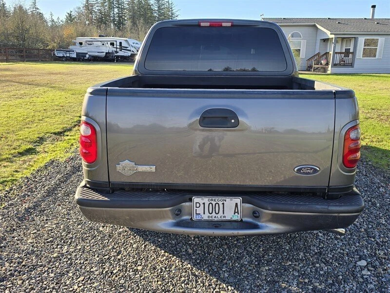 2002 Ford F-150 10th Gen - Image 2 of 15