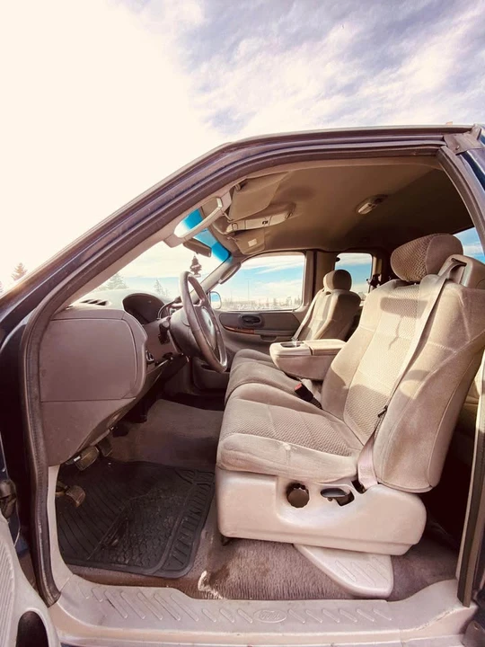 2002 Ford F-150 10th Gen - Image 8 of 16