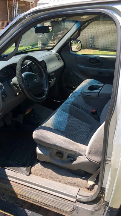 2002 Ford F-150 10th Gen - Image 9 of 11