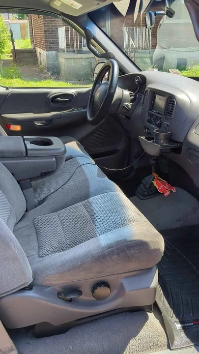 2002 Ford F-150 10th Gen - Image 8 of 11