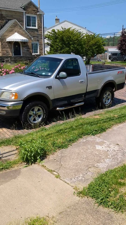 2002 Ford F-150 10th Gen - Image 4 of 11