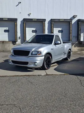 2002 Ford F-150 SVT Lightning