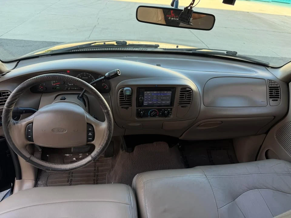 2002 Ford F-150 10th Gen - Image 11 of 15