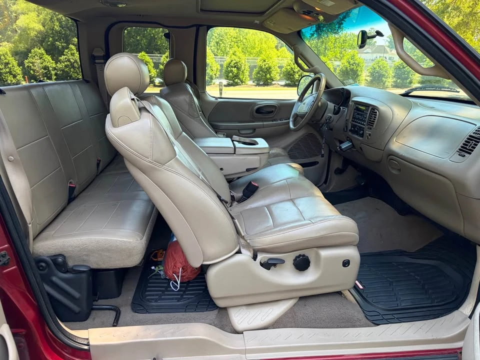 2002 Ford F-150 10th Gen - Image 9 of 17