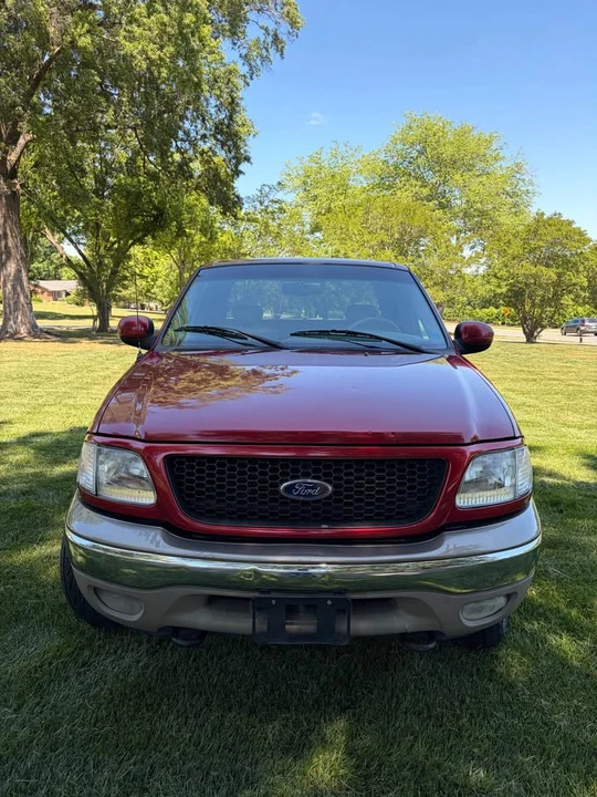 2002 Ford F-150 10th Gen - Image 2 of 17