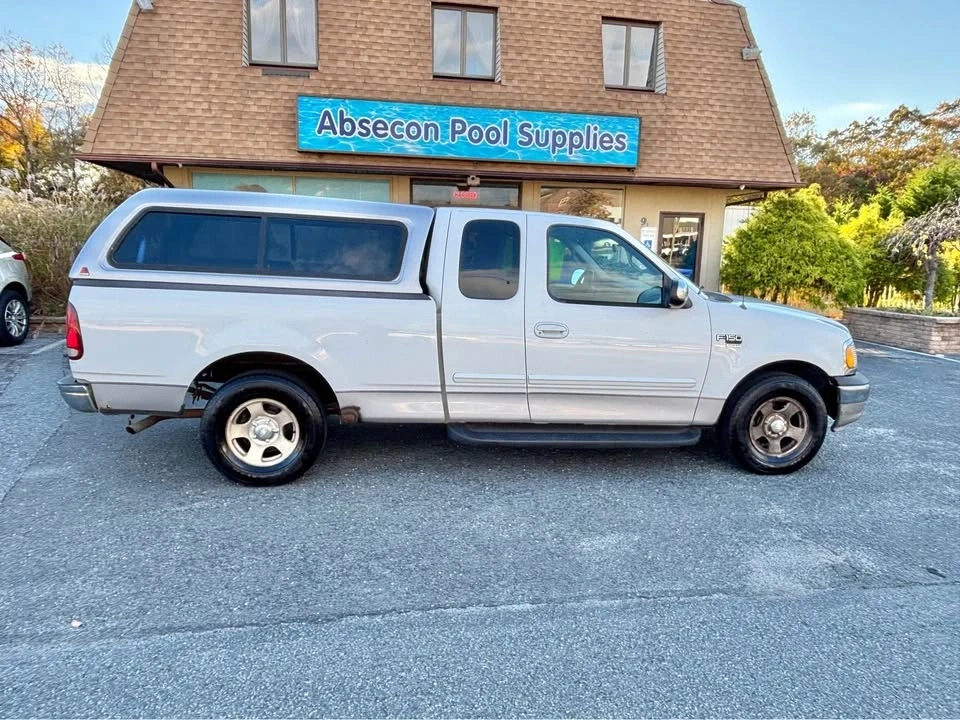2002 Ford F-150 10th Gen - Image 2 of 2