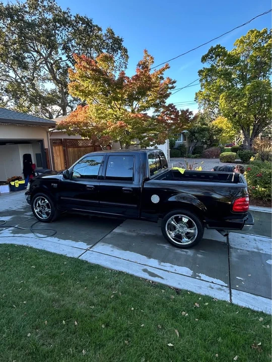 2002 Ford F-150 10th Gen - Image 4 of 19