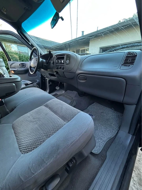 2002 Ford F-150 10th Gen - Image 14 of 19