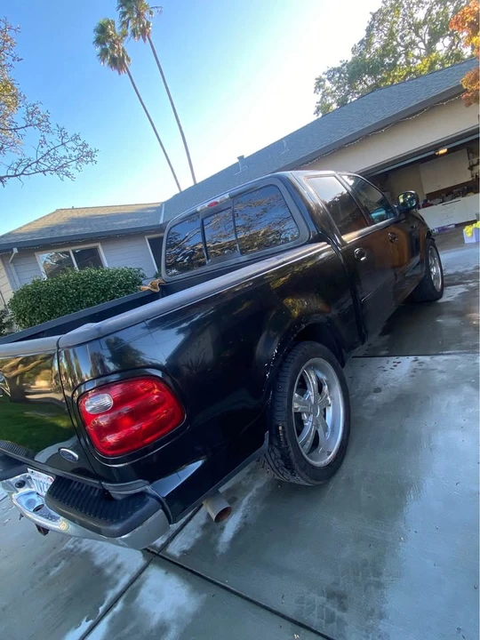 2002 Ford F-150 10th Gen - Image 6 of 19