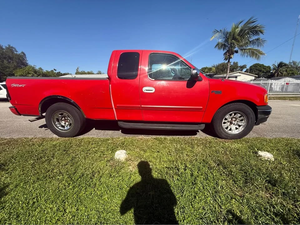 2002 Ford F-150 10th Gen - Image 4 of 15