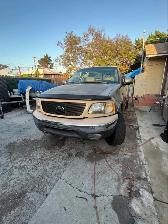2002 Ford F-150 10th Gen - Image 3 of 10