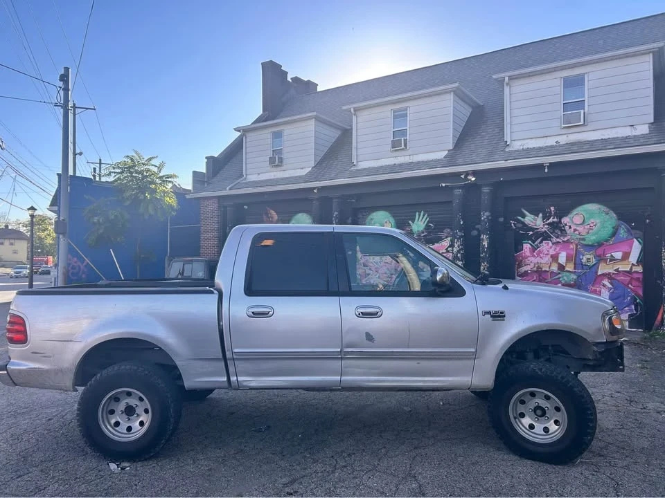 2002 Ford F-150 10th Gen - Image 2 of 3