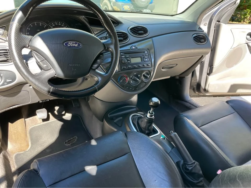2002 Ford Focus 1st Gen - Image 12 of 19