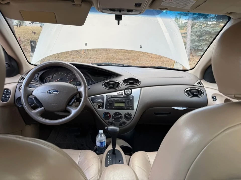 2002 Ford Focus 1st Gen - Image 10 of 11