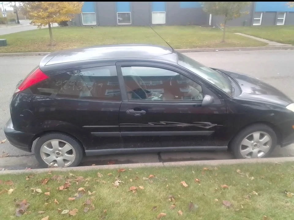 2002 Ford Focus 1st Gen - Image 3 of 4