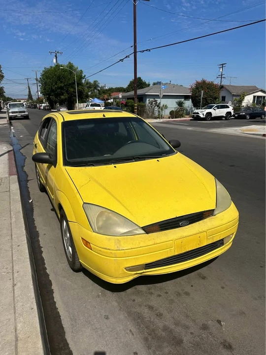 2002 Ford Focus 1st Gen - Image 2 of 3
