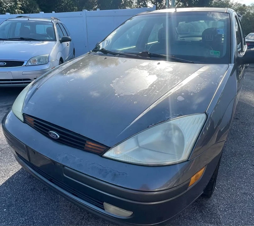 2002 Ford Focus 1st Gen - Image 3 of 15