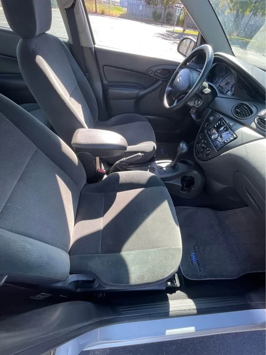 2002 Ford Focus 1st Gen - Image 12 of 20