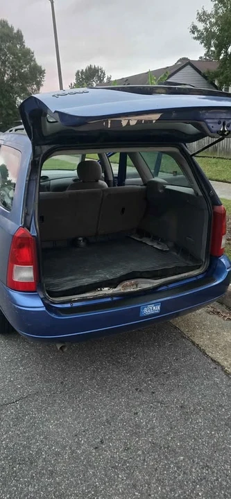 2002 Ford Focus 1st Gen - Image 16 of 20
