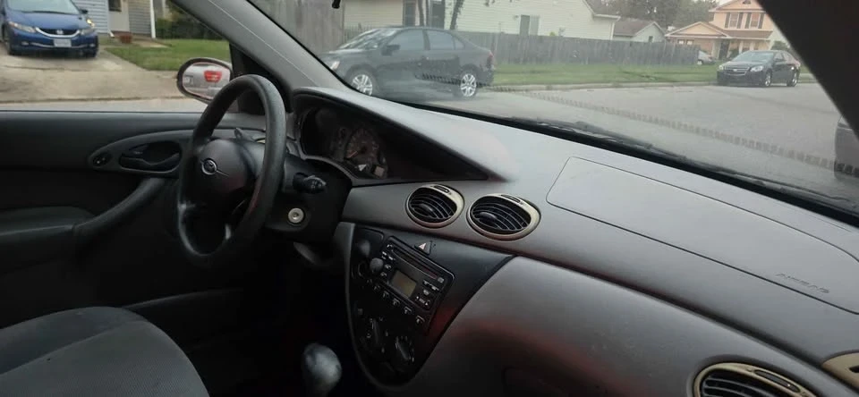 2002 Ford Focus 1st Gen - Image 10 of 20