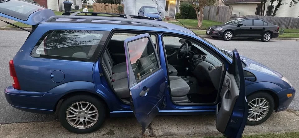 2002 Ford Focus 1st Gen - Image 15 of 20