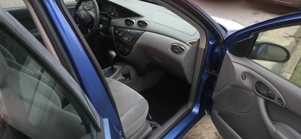 2002 Ford Focus 1st Gen - Image 13 of 20