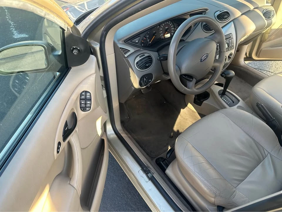 2002 Ford Focus 1st Gen - Image 5 of 13