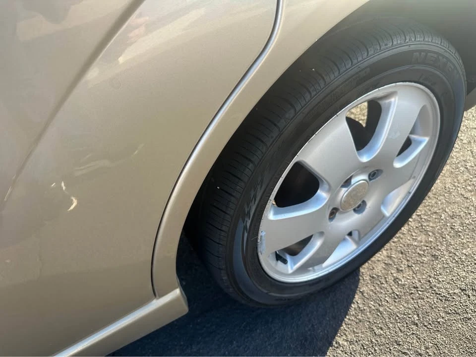 2002 Ford Focus 1st Gen - Image 11 of 13