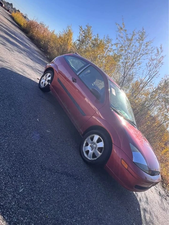 2002 Ford Focus 1st Gen - Image 4 of 9