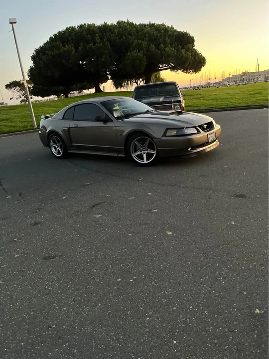 2002 Ford GT 1st Gen - Image 2 of 2
