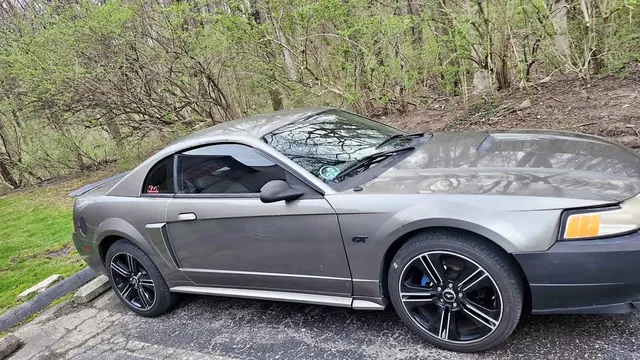 2002 Ford Mustang GT Coupe